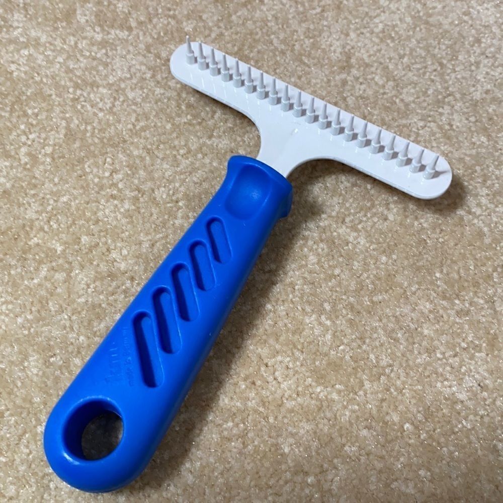 Dog Grooming Rake (White) NEW